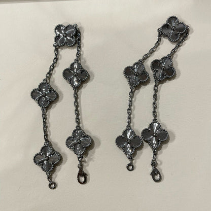 [LUXE JEWELRY]CLOVER 5 MOTIF BLACK BRACELET