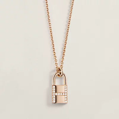 [LUXE NOBLE]HM ADVANCED NICHE LOCK HEAD NECKLACE DIAMONDS