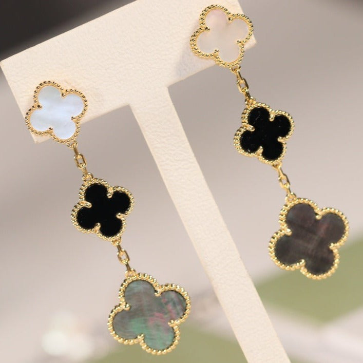 [LUXE NOBLE]CLOVER EARRINGS GOLD ONYX MOP 3 MOTIF
