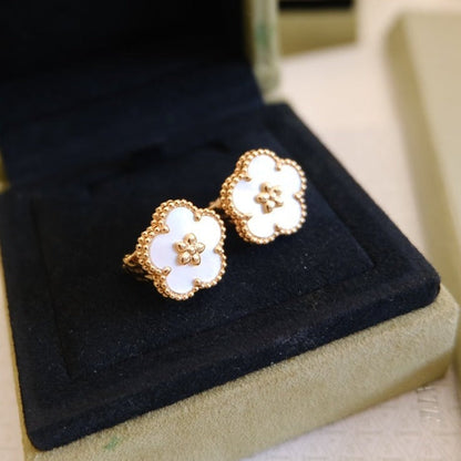 [LUXE NOBLE]LUCKY PINK GOLD WHITE MOP EARRINGS