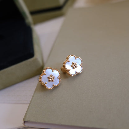 [LUXE NOBLE]LUCKY PINK GOLD WHITE MOP EARRINGS
