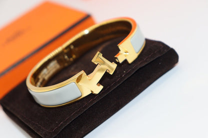 [LUXE NOBLE]H ライトブルー ブレスレット