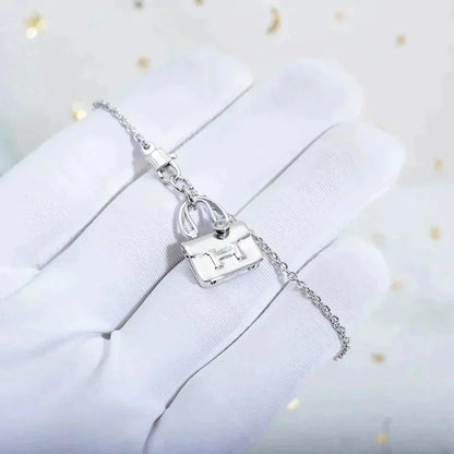 [LUXE NOBLE]AMULETTE PEDANT SILVER NECKLACE