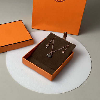 [LUXE NOBLE]コンスタンス ブラック ペンダント ピンクゴールド ネックレス