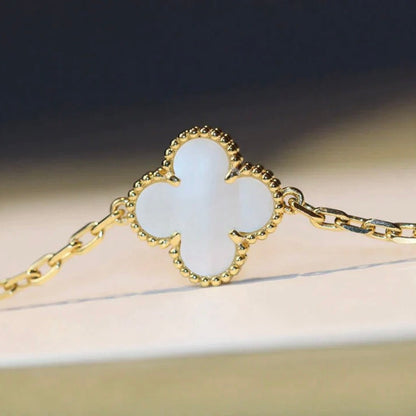 [LUXE NOBLE]CLOVER 20 MOTIFS WHITE MOP NECKLACE