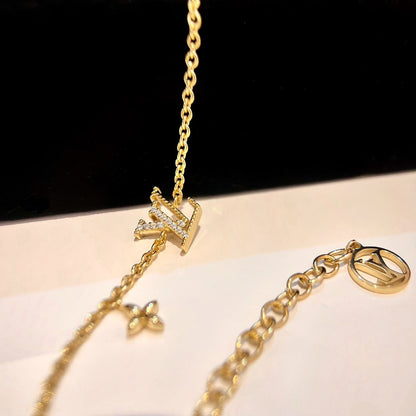 [LUXE NOBLE]ロゴスターモチーフゴールドブレスレット