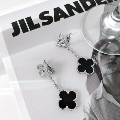 [LUXE NOBLE] Ohrringe mit Kleeblattmotiven, Diamant und Onyx, Silber