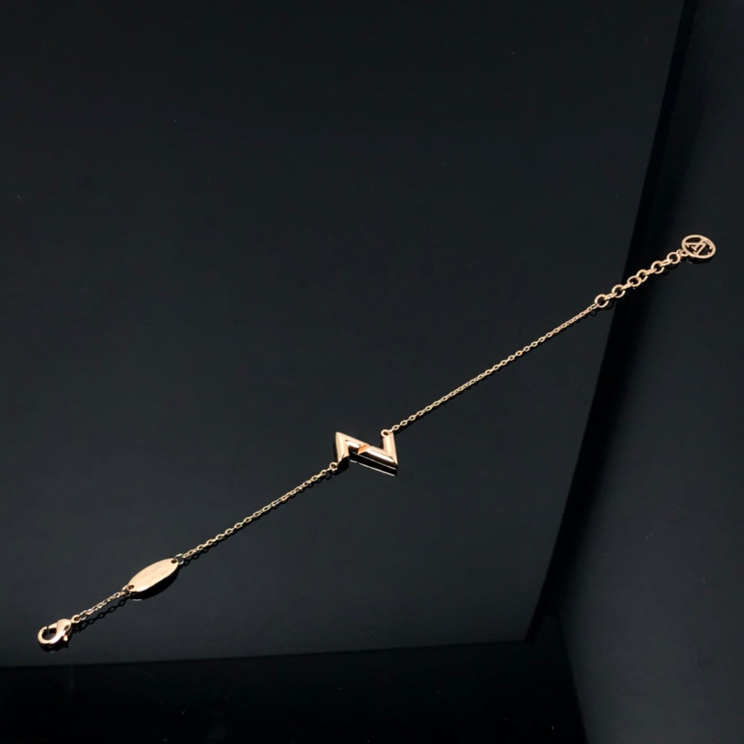 [LUXE NOBLE]VOLT LV LOGO BRACELET