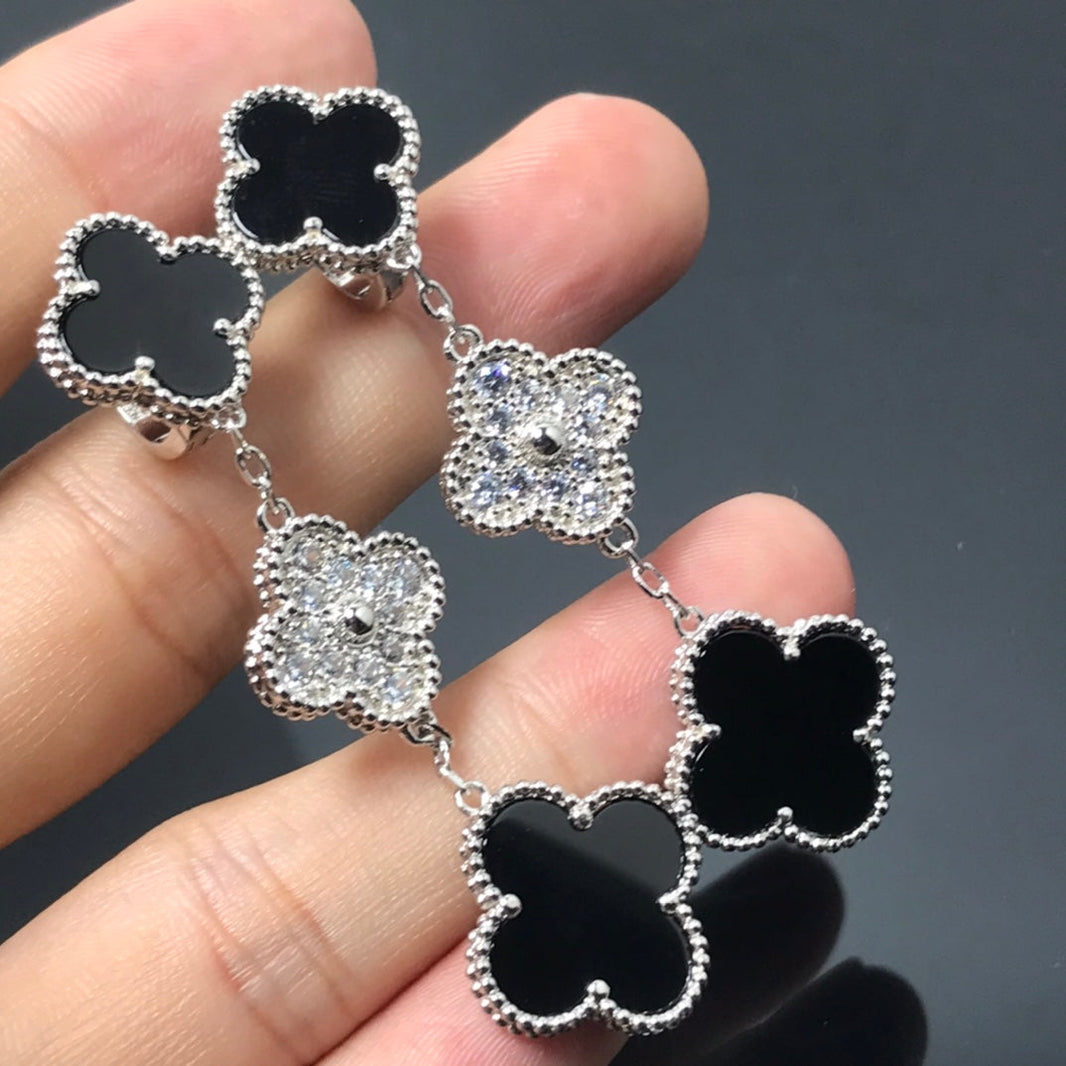 [LUXE NOBLE]CLOVER 3 MOTIF DIAMOND ONYX SILVER EARRINGS