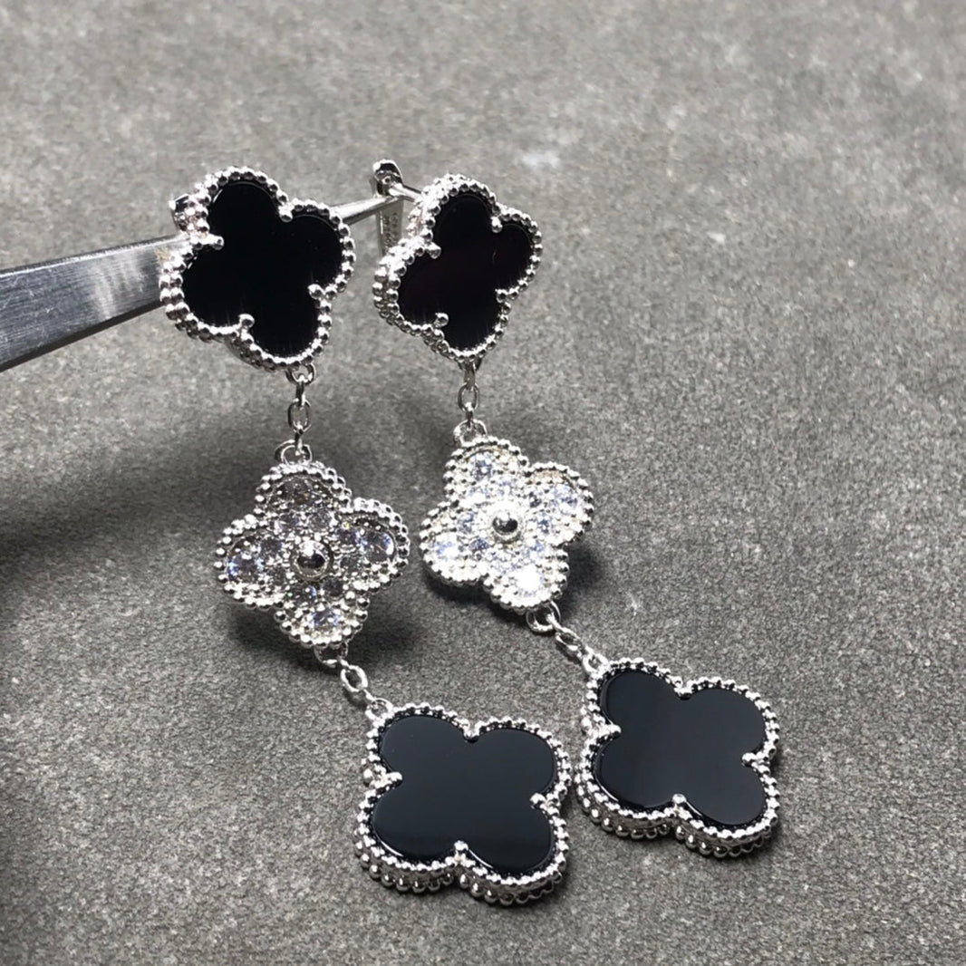 [LUXE NOBLE]CLOVER 3 MOTIF DIAMOND ONYX SILVER EARRINGS