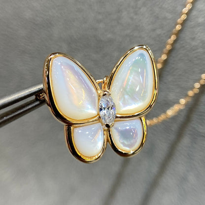[LUXE NOBLE]BUTTERFLY MOP DIAMOND NECKLACE