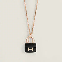 [LUXE NOBLE]レディース HM アミュレット コンスタンス ペンダント ネックレス