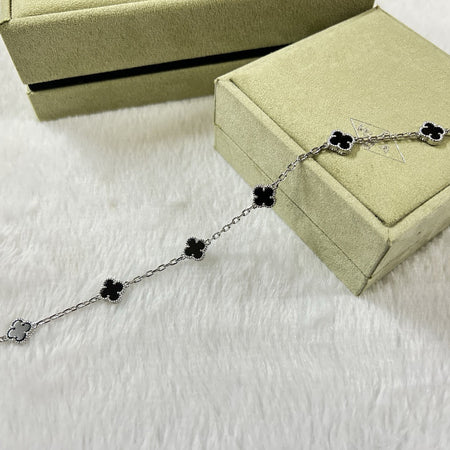 [LUXE NOBLE]CLOVER 6 MOTIF ONYXS ARMBAND