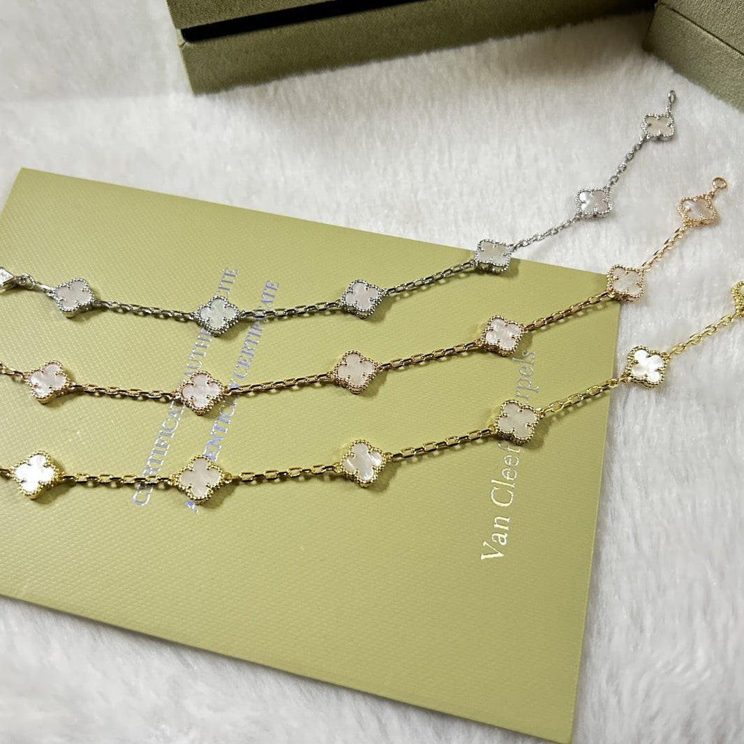 [LUXE NOBLE]CLOVER 6 MOTIF WHITE MOP BRACELET