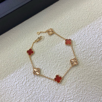 [LUXE NOBLE]CLOVER 6 MOTIF RED AGATE LASER BRACELET