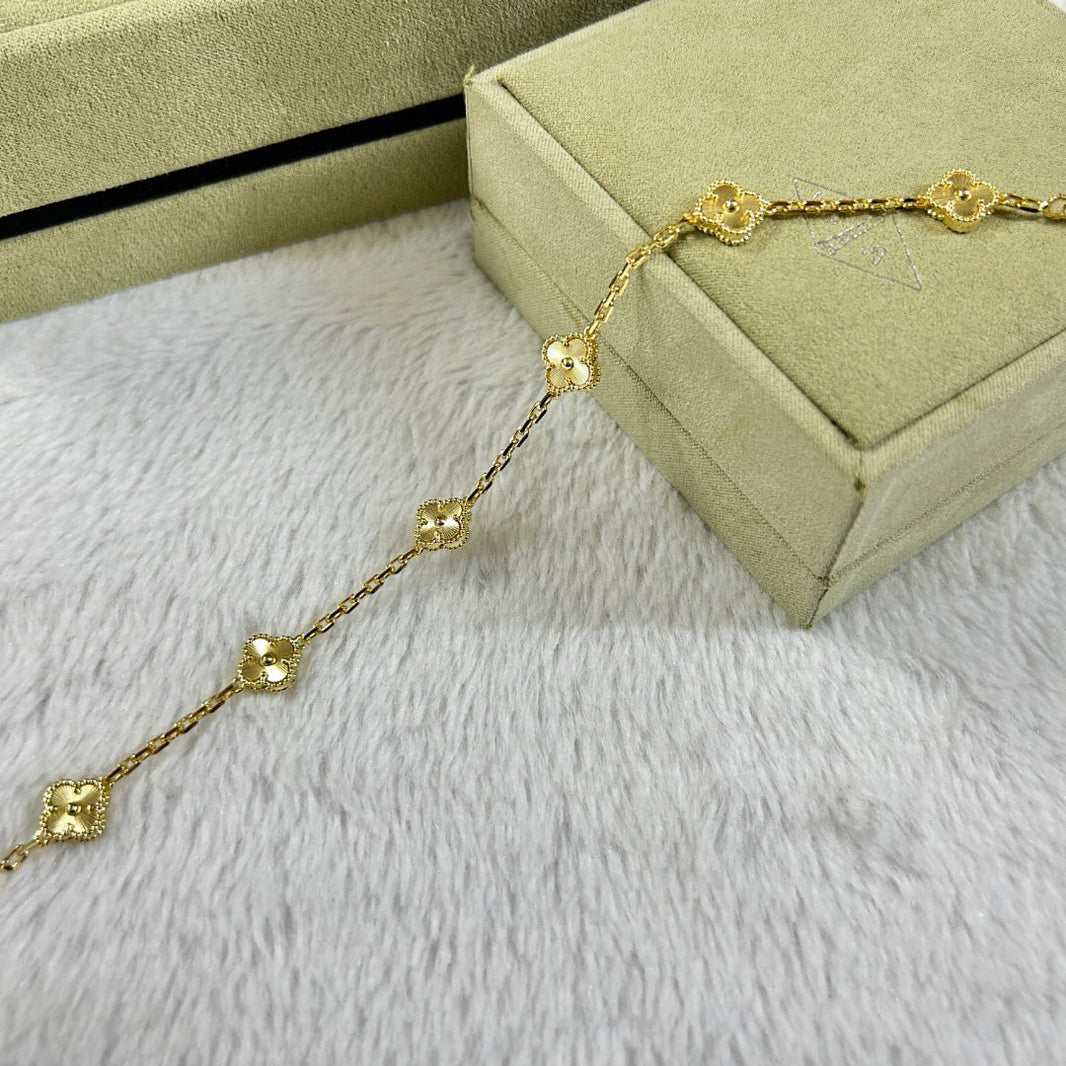 [LUXE NOBLE]CLOVER 6 MOTIF DIAMOND BRACELET