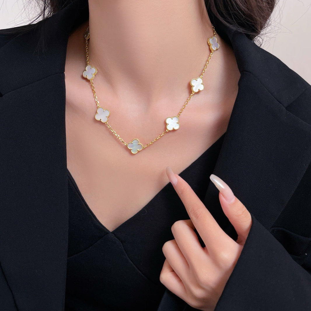 [LUXE NOBLE]CLOVER 10 MOTIFS WHITE MOTHER OF PEARL NECKLACE