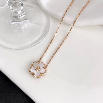 [LUXE NOBLE]LUCKY  WHITE MOP  PLUM BLOSSOM NECKLACE