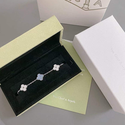 [LUXE NOBLE] CLOVER 5 MOTIF PURPLE CHALCEDONY BRACELET COLLECTION