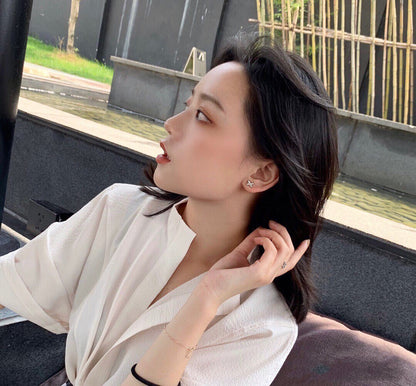 [LUXE NOBLE] JEUX DE WHITE POP ROSE GOLD DIAMOND EARRINGS