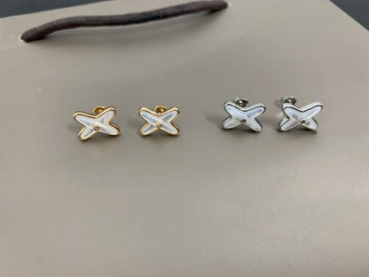 [LUXE NOBLE] JEUX DE WHITE MOP SILVER DIAMOND EARRINGS