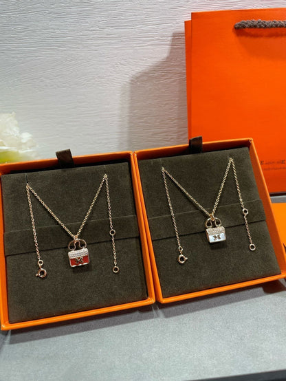 [LUXE NOBLE]H CIRCE MOISSANITE PENDANT NECKLACE GOLD