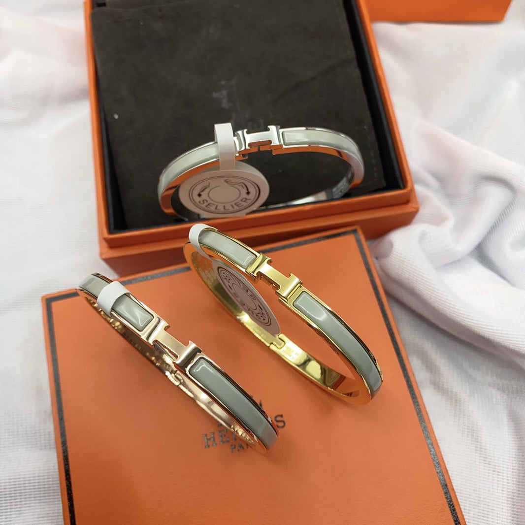 [LUXE NOBLE]CLASSIC HM CLIC GREEN 8MM ENAMEL BRACELET