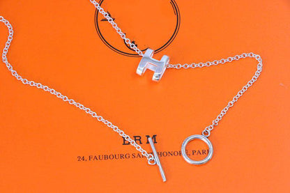 [LUXE NOBLE]HM NECKLACE H LETTER OVAL SERIES