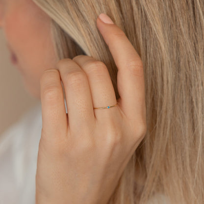 Dünner Mini-Geburtssteinring