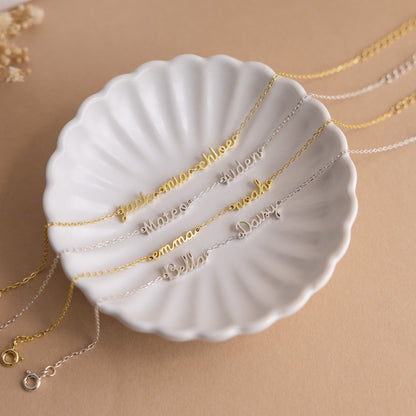 Kleines Namensarmband