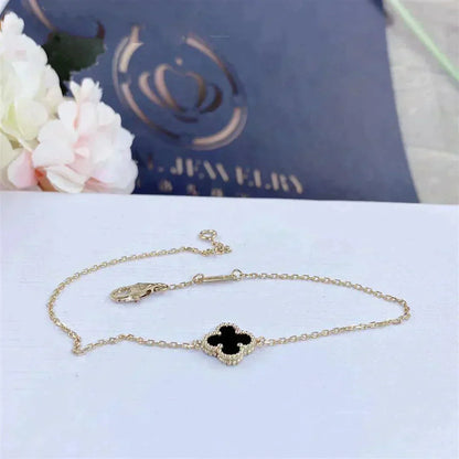 [LUXE NOBLE]CLOVER ONYX SINGLE FLOWER BRACELET