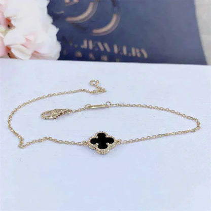 [LUXE NOBLE]CLOVER ONYX SINGLE FLOWER BRACELET